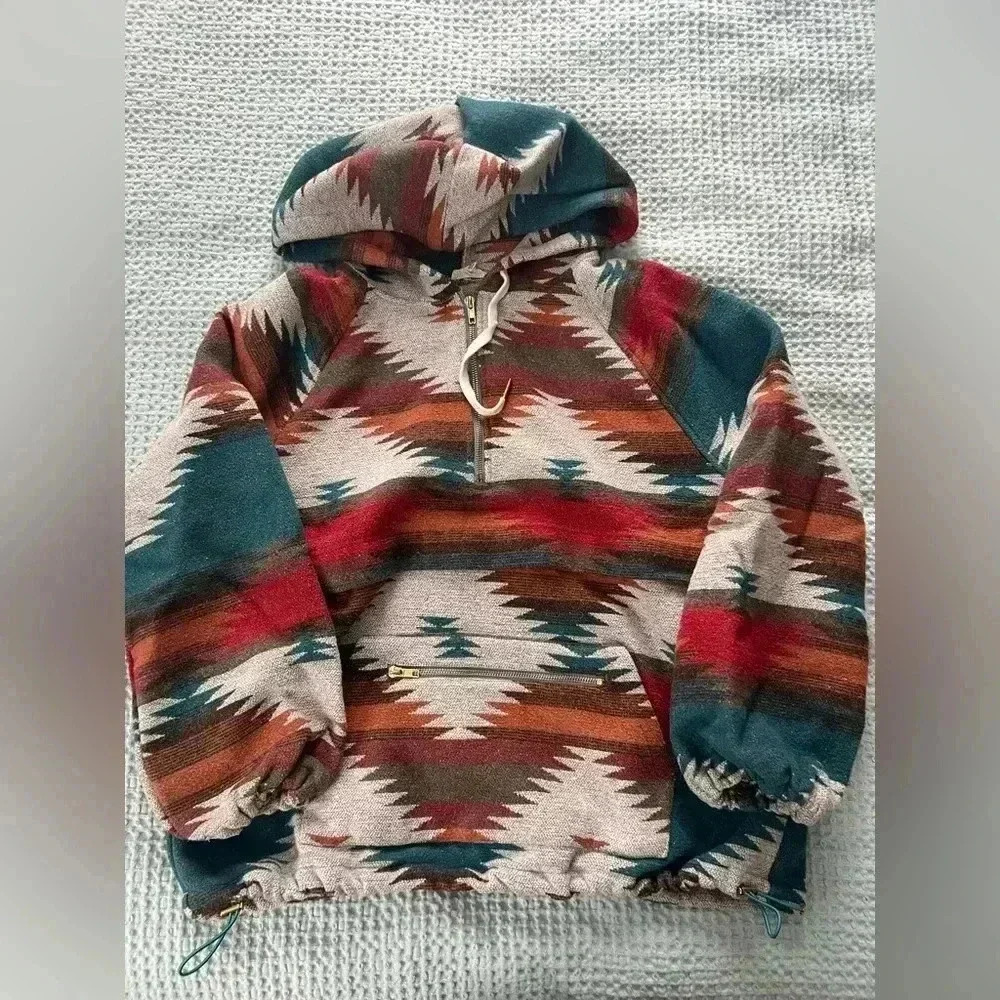 Aztec quarter zip pullover - hood, middle pocket, waist adjustable size M